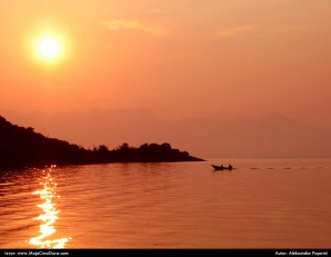 Zalazak snimljen sa plaže Murići, Skadarsko jezero