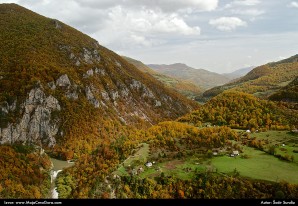 Jesenje boje i rijeka Tara