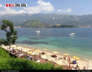 Plaža Mirna luka na ostrvu Sveti Nikola