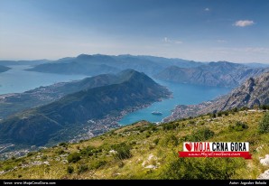 Pogled sa Lovćena na Boku Kotorsku