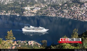 Jesenja panorama Boke sa Vrmca