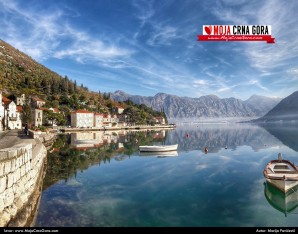 Jesenja razglednica: Perast