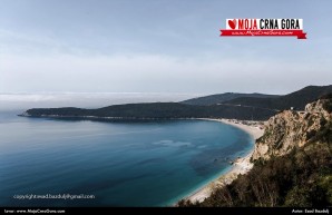 Plaža Jaz (Budva) u rano proljeće