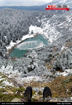 Aprilska razglednica: Jablan jezero (Durmitor)